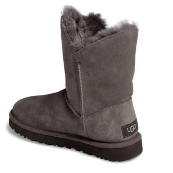 NEW IN BOX UGG AUSTRALIA CONSTANTINE WOMEN'S BOOTS - Picture 3 of 7